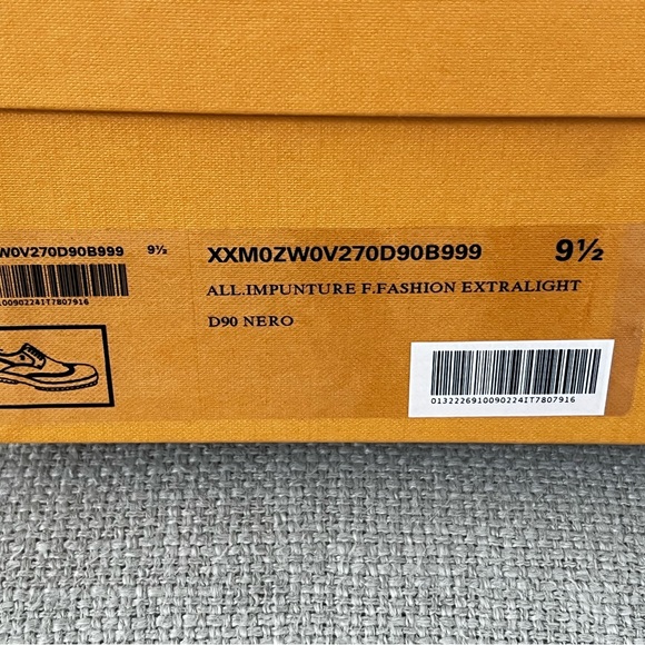 Tods Wingtip Loafers - Picture 7 of 8